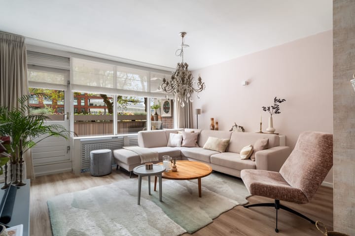 Escamplaan 997 in 's-Gravenhage foto