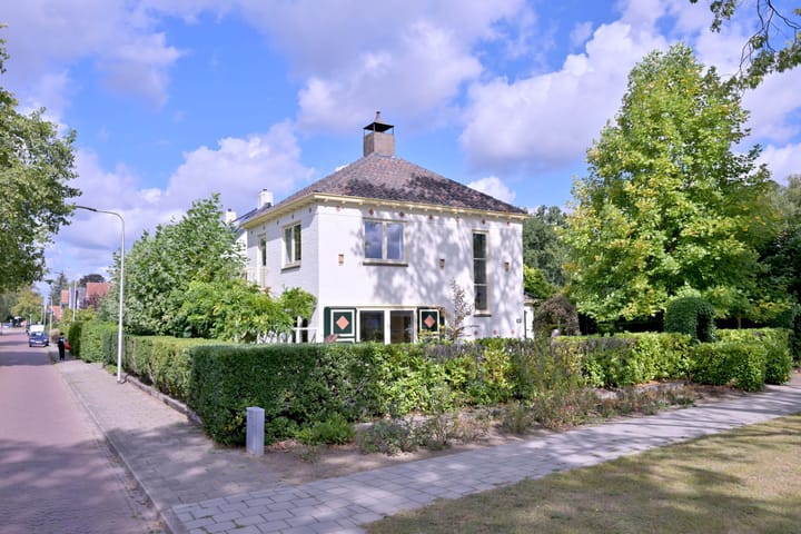 Esdoornlaan 15 in Gorssel
