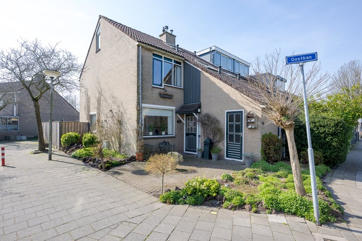 Photo of property Esdoornlaan 19, Leimuiden