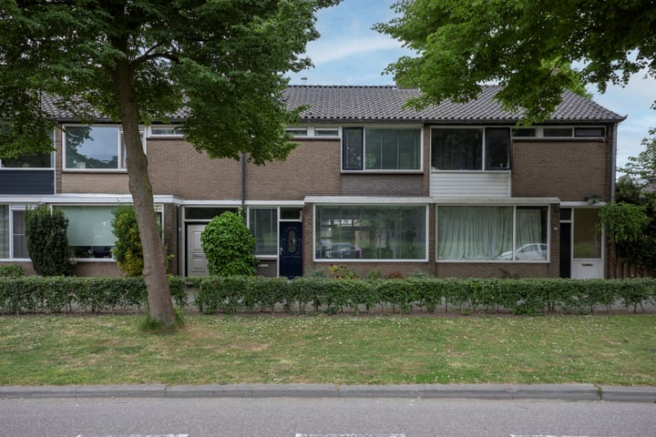 Esdoornlaan 208 in Rozenburg
