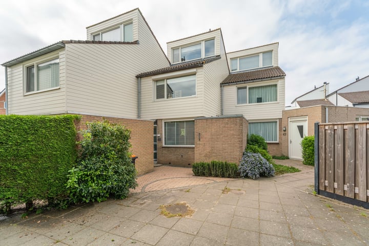 Esdoornlaan 45 in Rijnsburg