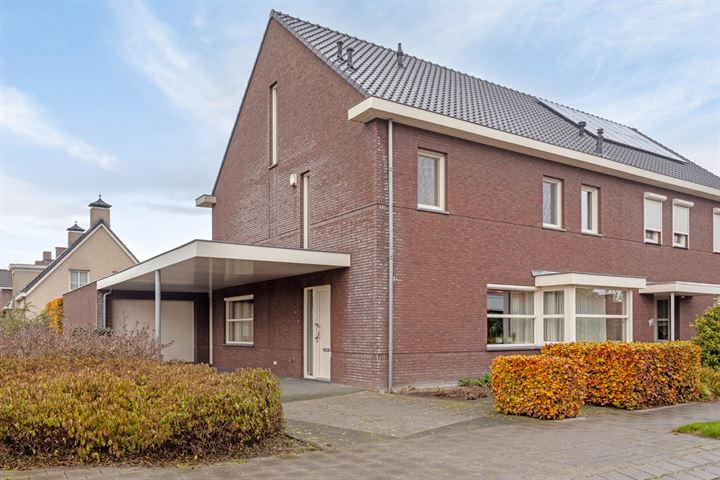 Esdoornstraat 27 in Someren