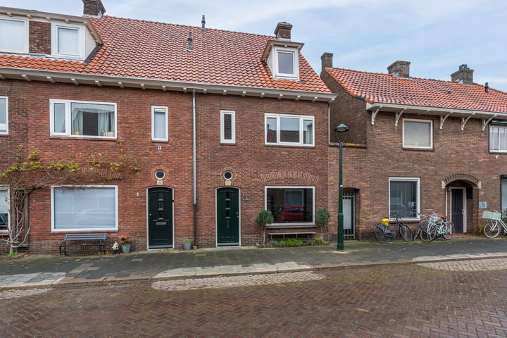 Esdoornstraat 8 in 's-Hertogenbosch