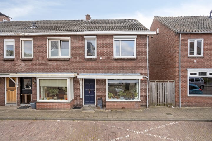 Esdoornstraat 9 in Enschede