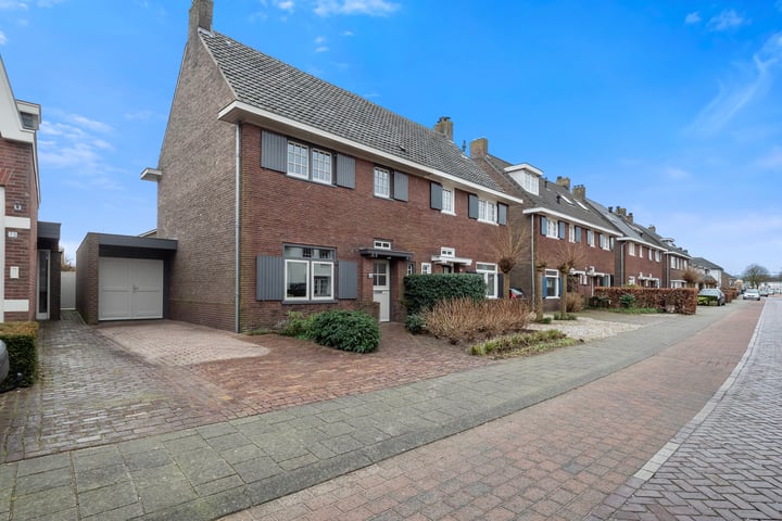 Esschestraat 75 in Vught