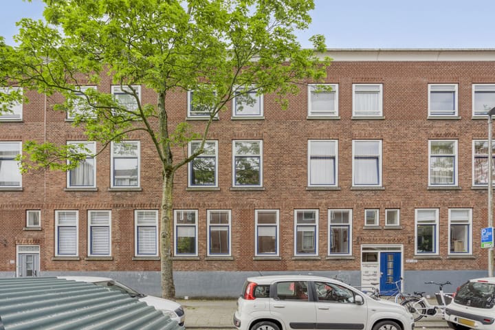 Photo of property Essenburgstraat 38A, Rotterdam