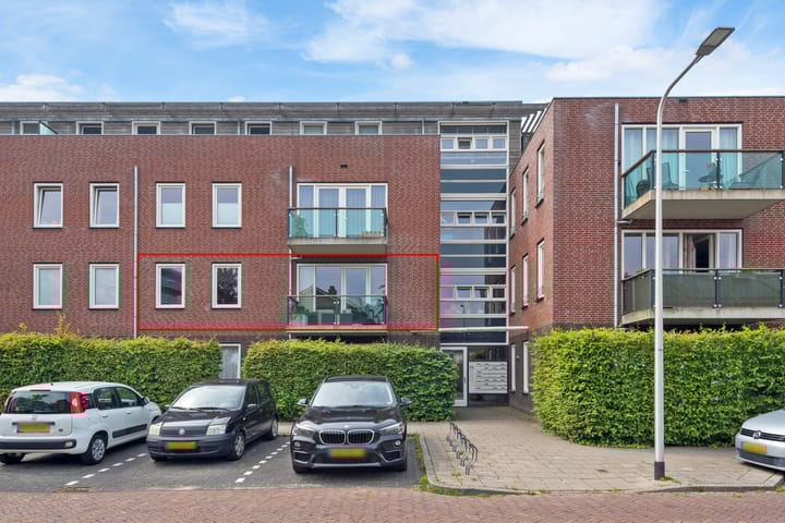 Essenlaan 32b in Sassenheim