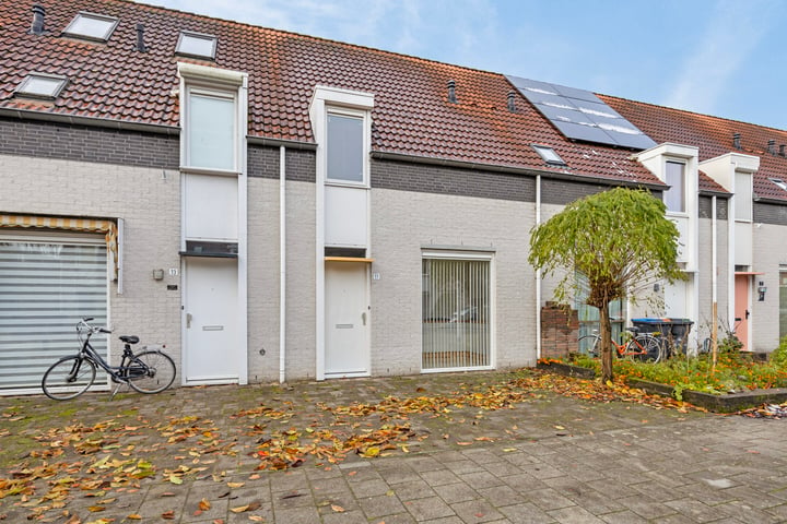 Etnastraat 11 in Tilburg