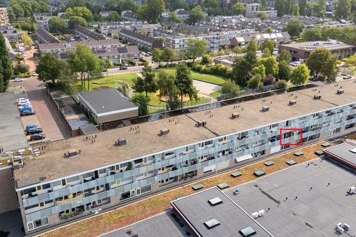 Europaplein 74 in Heemskerk