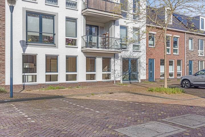 Evenementenlaan 1 in Leiden