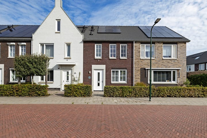 Evert Egbertsstraat 2 in Sneek Foto