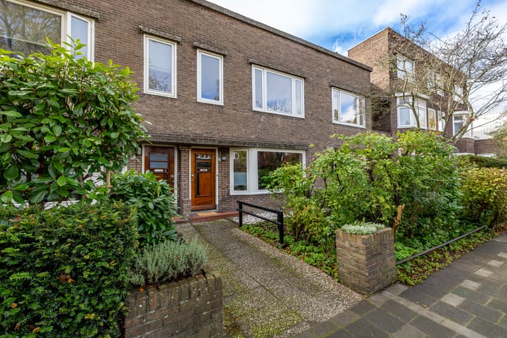Eyssoniusstraat 24 in Groningen