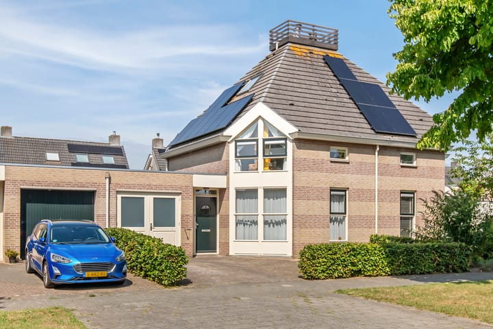 F.J. Ebbensstraat 24 in Tiel