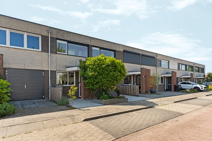 Fassbinderstraat 23 in Almere