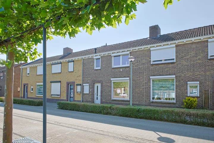Fatimaplein 4 in Munstergeleen