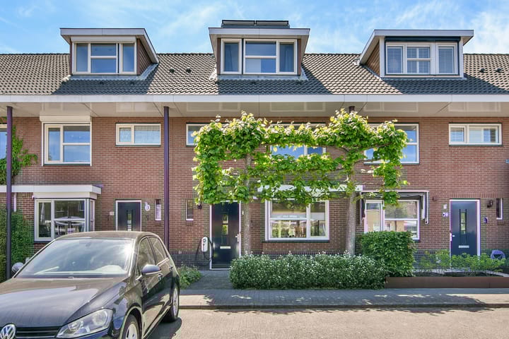 Faustlaan 72 in Nieuw-Vennep