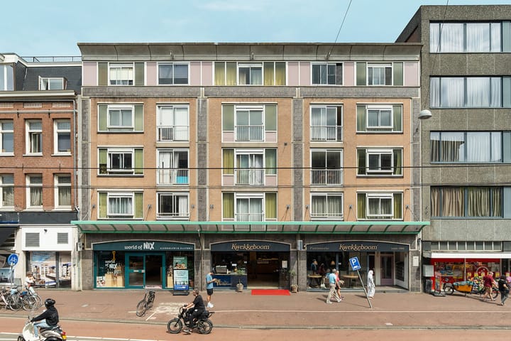 Ferdinand Bolstraat 123C in Amsterdam foto