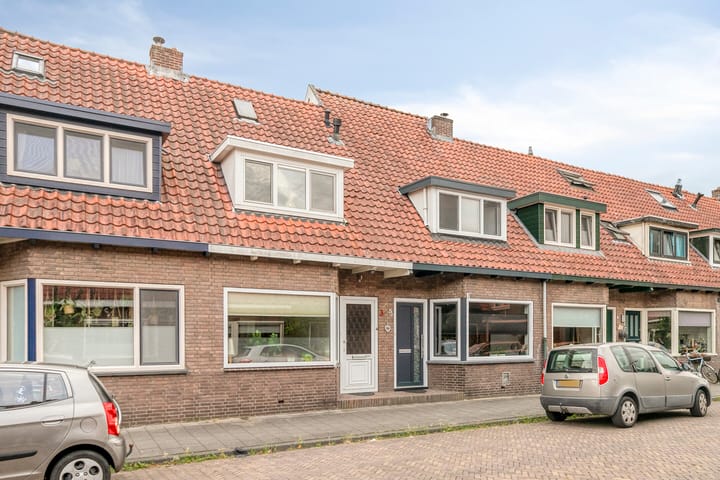 Photo of property Ferdinand Bolstraat 3, Deventer