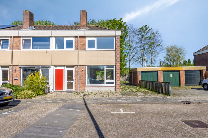 Ferdinand Huyckstraat 19 in Hoogvliet Rotterdam