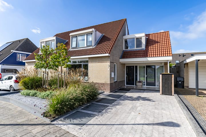 Photo of property Fetsasingel 11, Dronryp