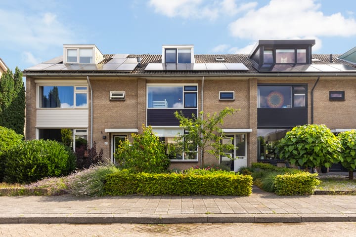 Figarostraat 43 in Apeldoorn photo