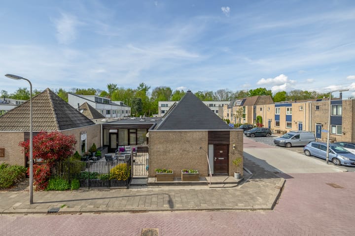 Filosofentuin 68 in Capelle aan den IJssel foto