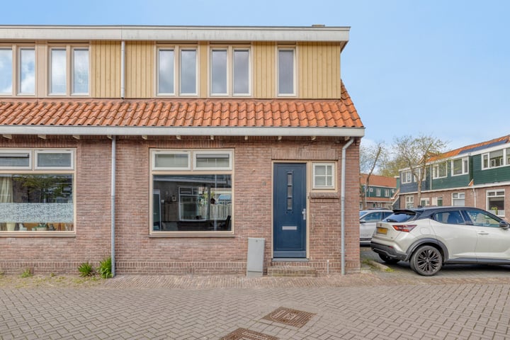 Finsestraat 4 in Zaandam