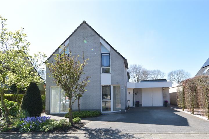 Photo of property Flevolaan 12, Creil