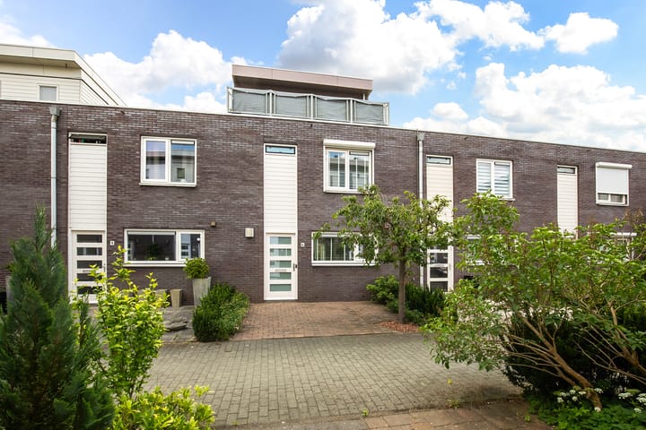 Flierveld 6 in Nieuw-Vennep
