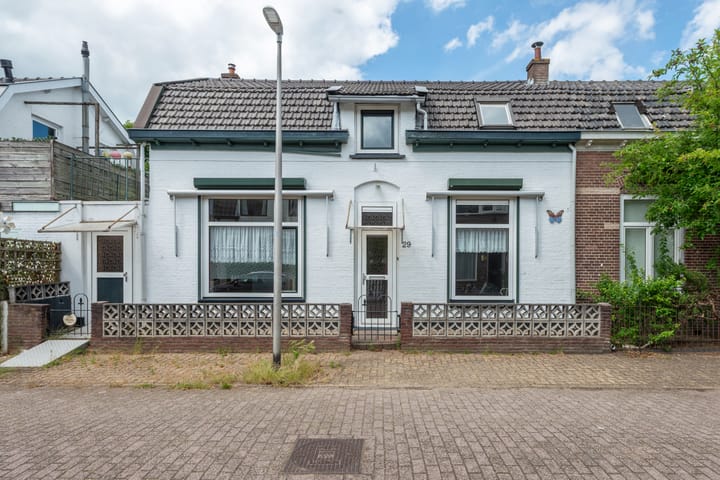 Floralialaan 29 in Bussum