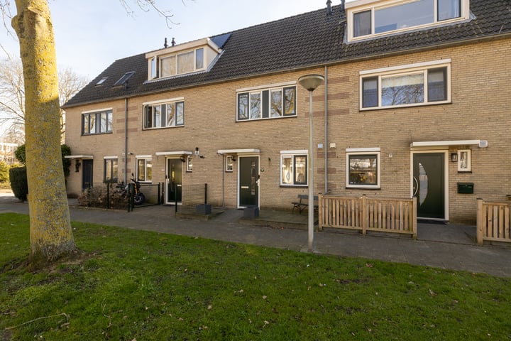 Photo of property Florastraat 74, Krimpen aan de Lek