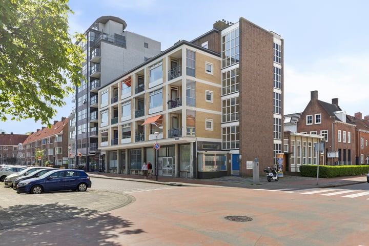 Floresplein 50 in Groningen
