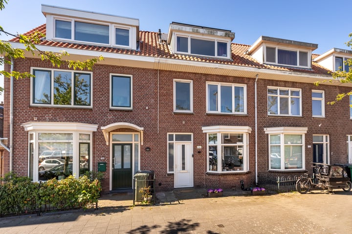 Photo of property Floresstraat 120, Haarlem