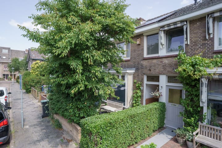 Floresstraat 20 in Delft