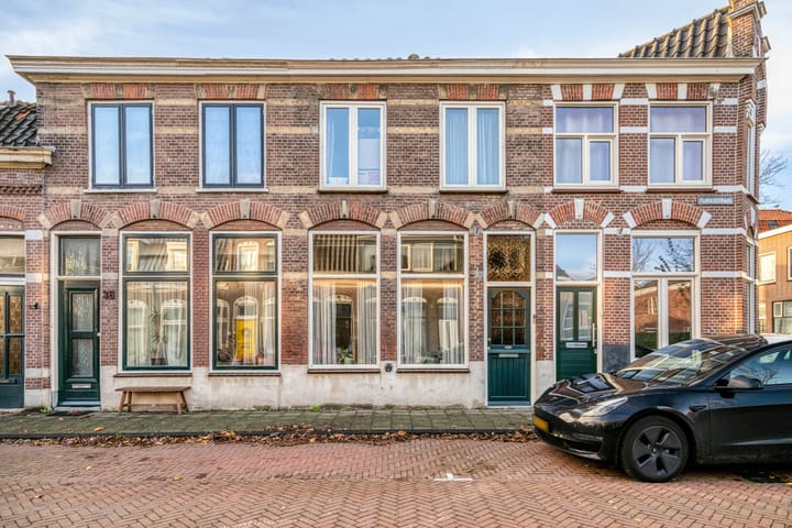 Floresstraat 38 in Leiden