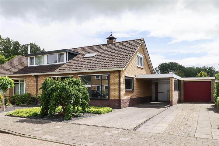 Photo of property Floridus Campuslaan 95, Bolsward