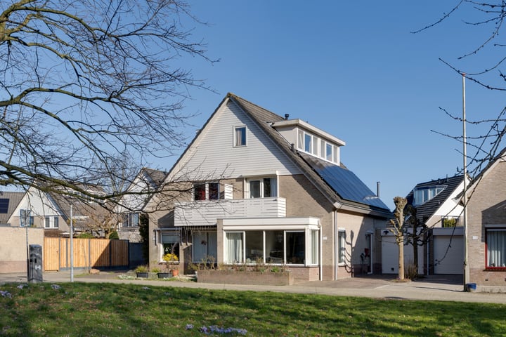 Photo of property Florijn 157, Hoorn