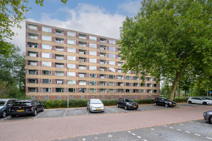 Fluitekruidweg 189 in Zaandam