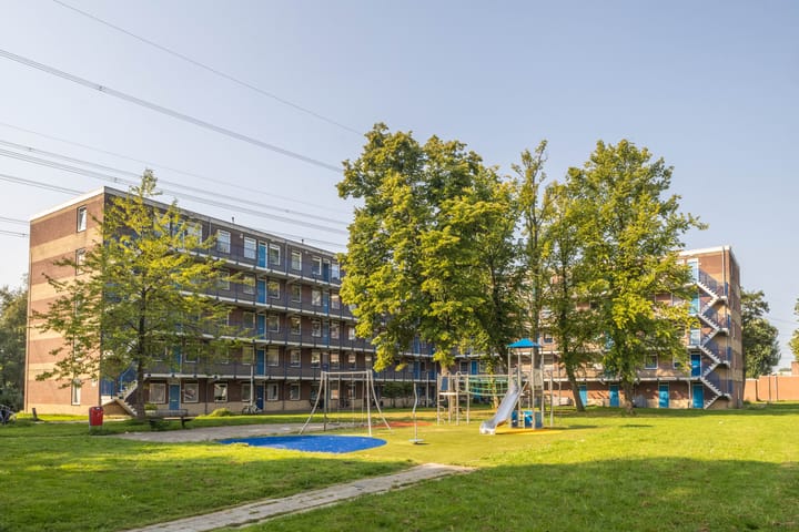 Fluitekruidweg 202 in Zaandam foto