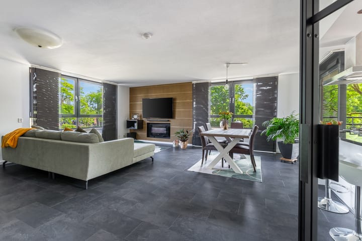 Fluweelboomlaan 11 in Amstelveen