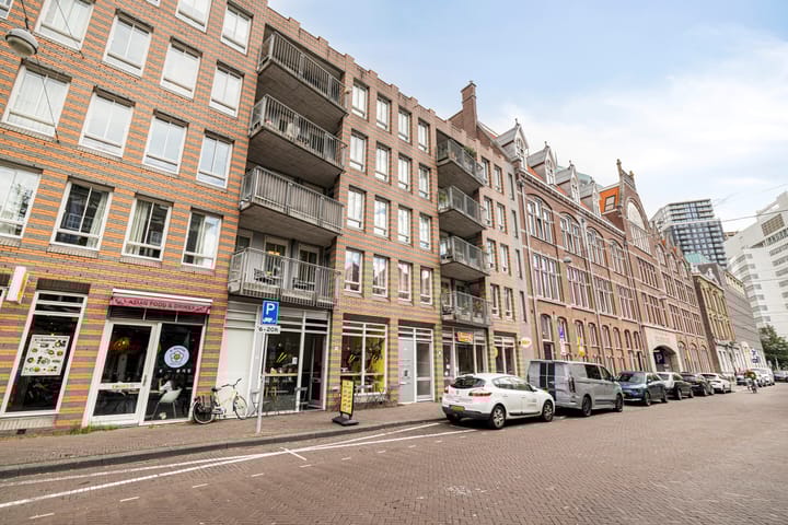 Fluwelen Burgwal 18 in 's-Gravenhage Foto