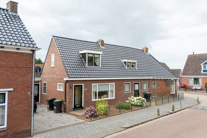 Foeke Sjoerdsstrjitte 1 in Easternijtsjerk