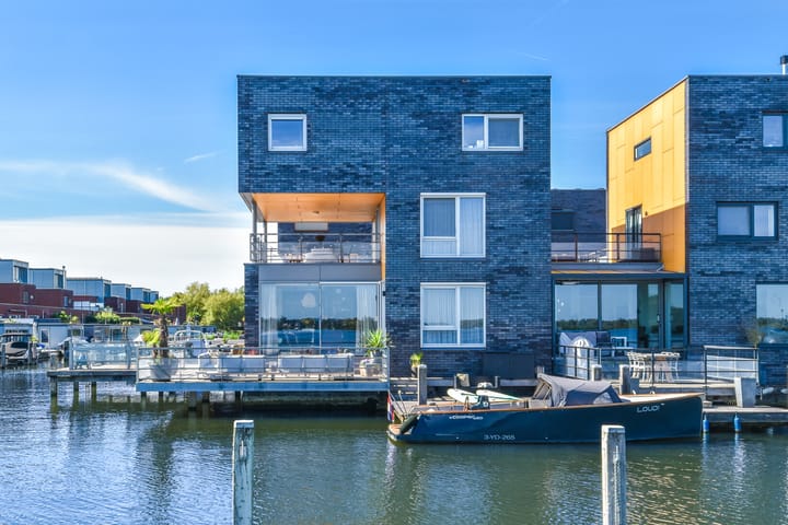 Photo of property Fokkeboom 50, Almere
