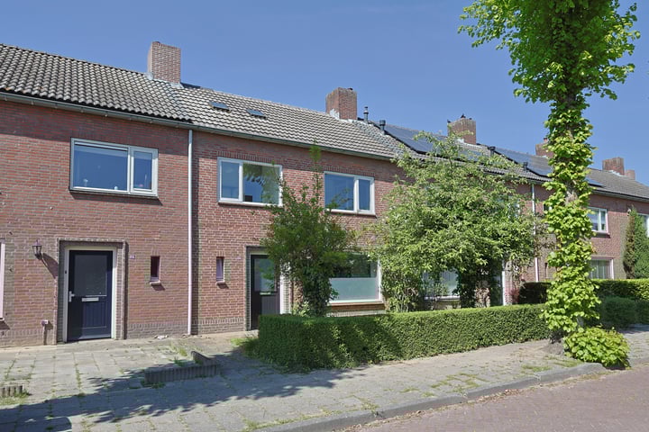 Fokkerstraat 24 in Oisterwijk