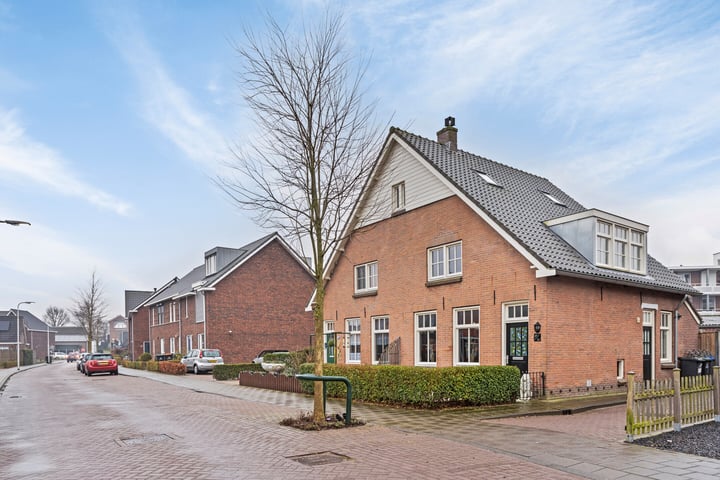 Folkertsstraat 17 in Arkel