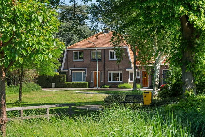 Fop Smitstraat 37 in Alblasserdam