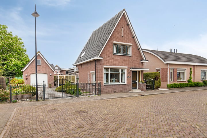 Fortuijnplein 11 in Groot-Ammers
