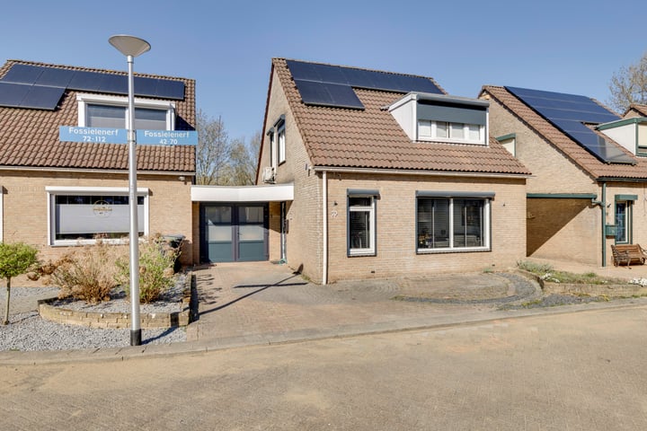 Photo of property Fossielenerf 70, Heerlen