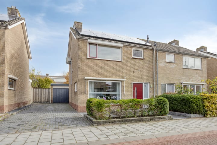 Frank van Borsselenstraat 14 in 's-Heer Hendrikskinderen