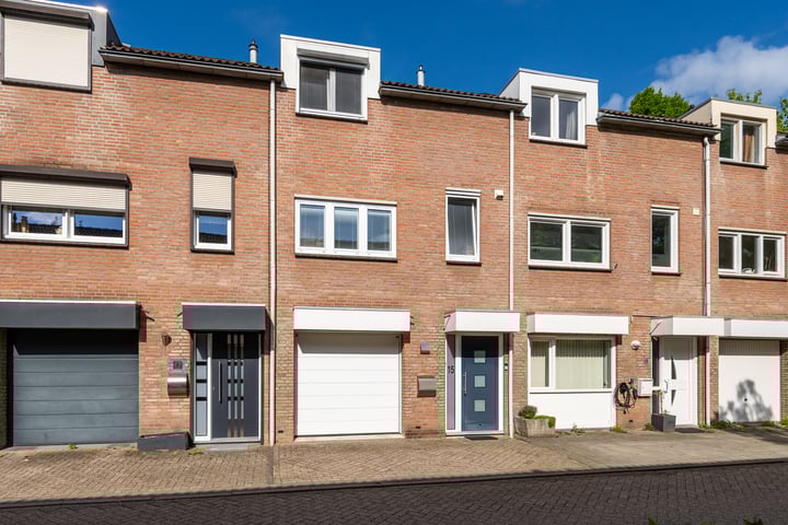 Frankenlaan 15 in Heerlen Foto